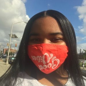 Meet your Posher, Ari